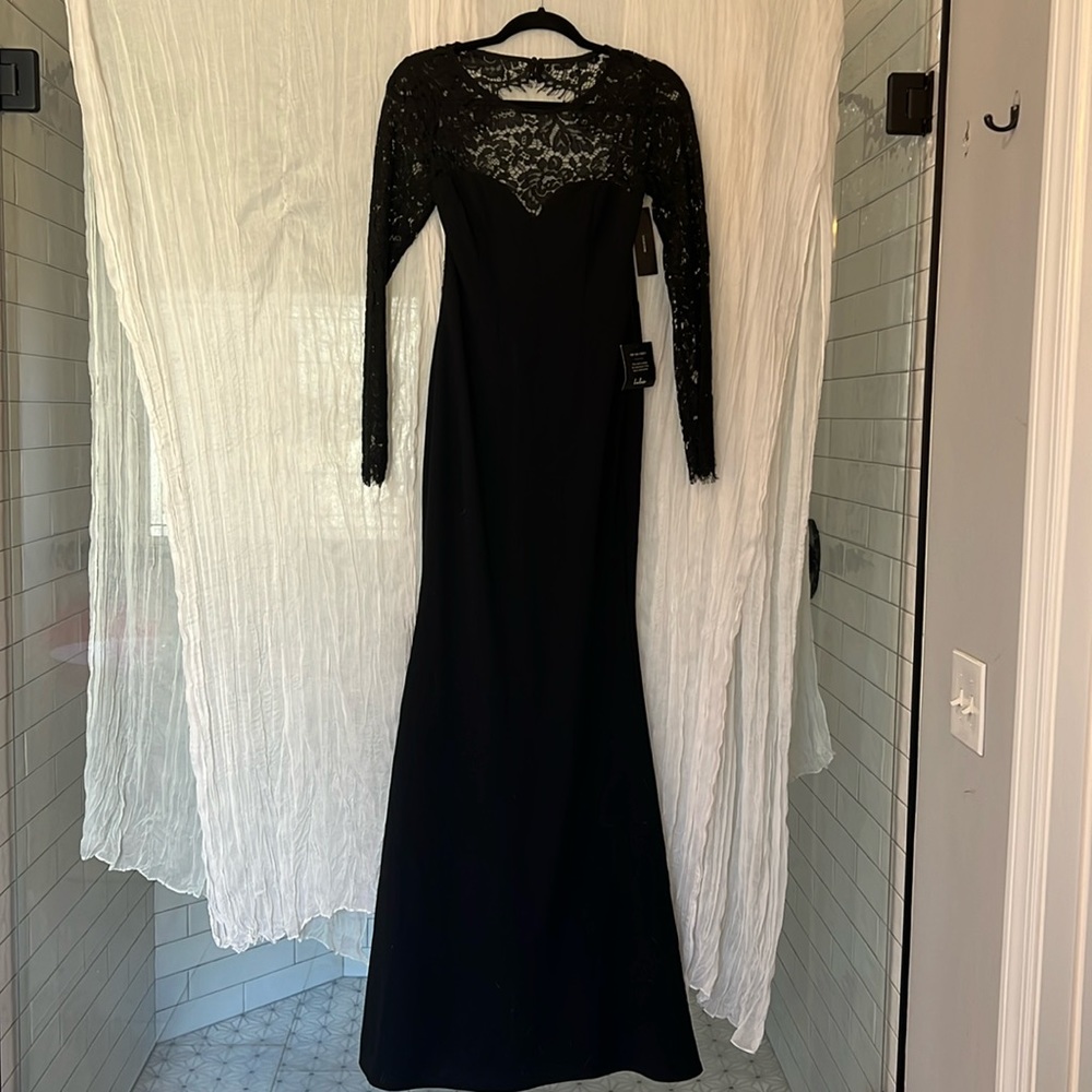 Lulu’s Black Lace Maxi Dress | Size Small | Lulu’s Formal Dress